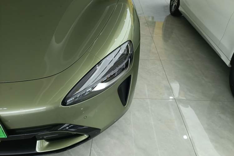 Used  SU7 2024 Rear-Drive Ultra-Long Range Advanced Pro-Level Intelligent Driving Version