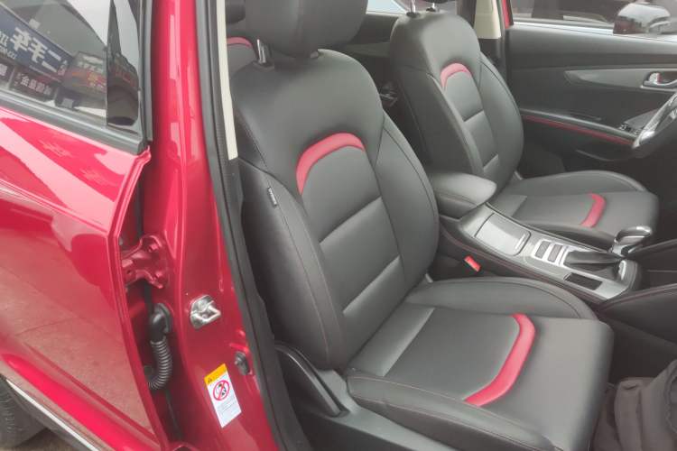 Used Changan CS55 2017 1.5T Automatic Colorful Edition
