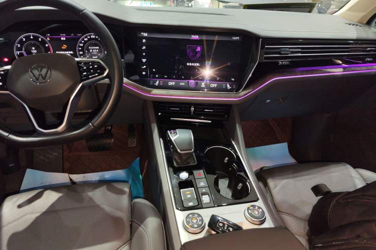 Used Volkswagen Touareg 2021 3.0 TSI Prestige Edition Classic Sport Package
