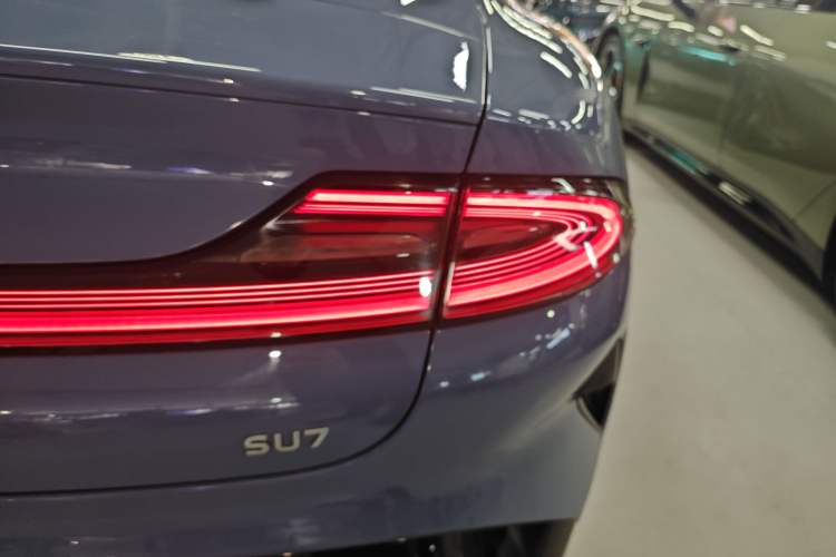 Used  SU7 2024 Rear-Drive Long-Range Intelligent Driving Version