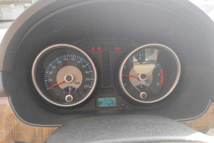 Used Buick Excelle 2015 1.5L Automatic Classic Model
