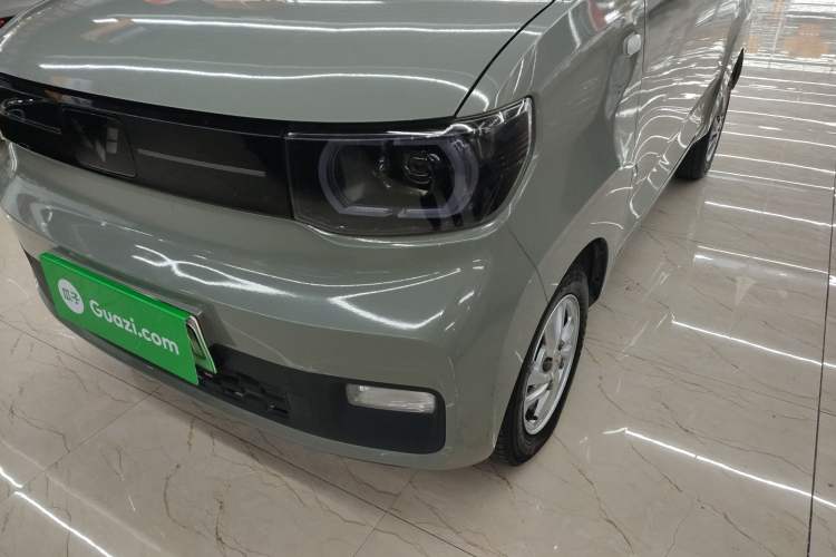 Used Wuling Hongguang MINIEV 2021 Macaron Premium Model – Lithium Iron Phosphate
