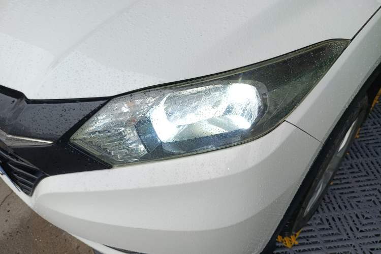 Used Honda Vezel 2017 1.5L CVT 2WD Comfort Model