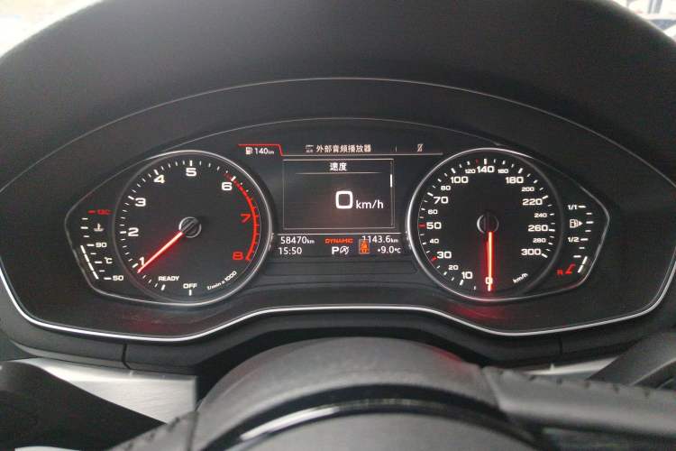 Used Audi A4L 2018 30th Anniversary Edition 45 TFSI quattro Individual Sport Edition
