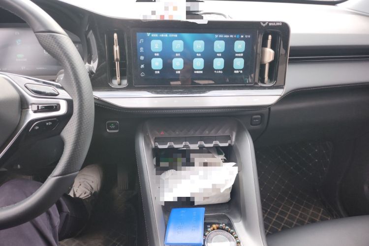 Used Wuling Xingyun 2023 2.0L DHT Flagship Edition