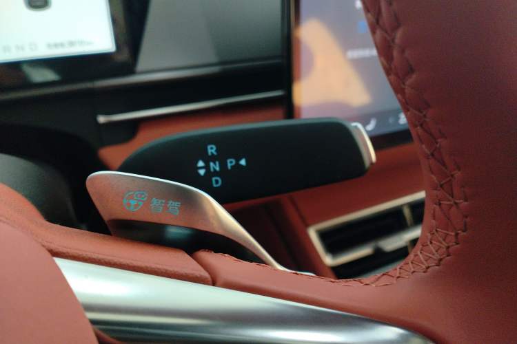 Used BYD Tang L 2025 EV with 670 km Range LiDAR and Premium Features