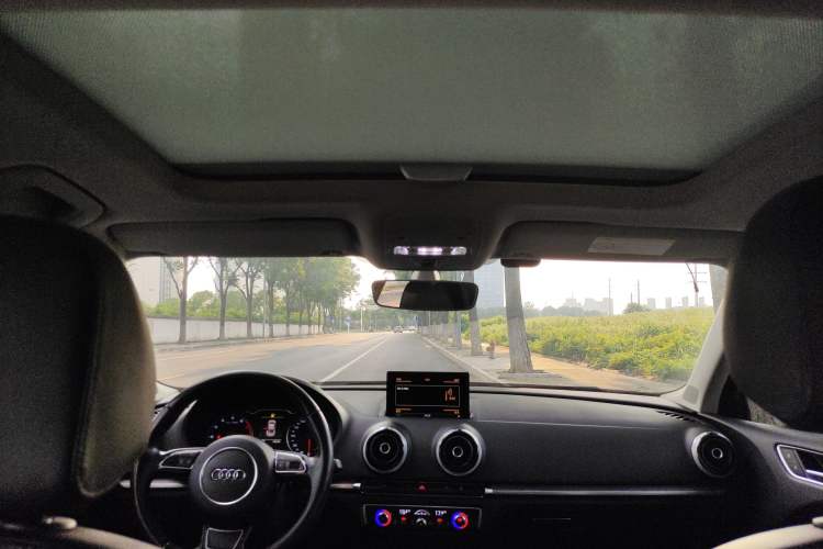 Used Audi A3 2016 Limousine 40 TFSI Style Edition
