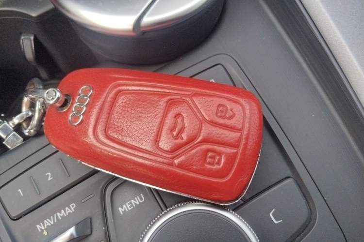 Used Audi A4L 2018 30th Anniversary Edition 40 TFSI Trendy Model
