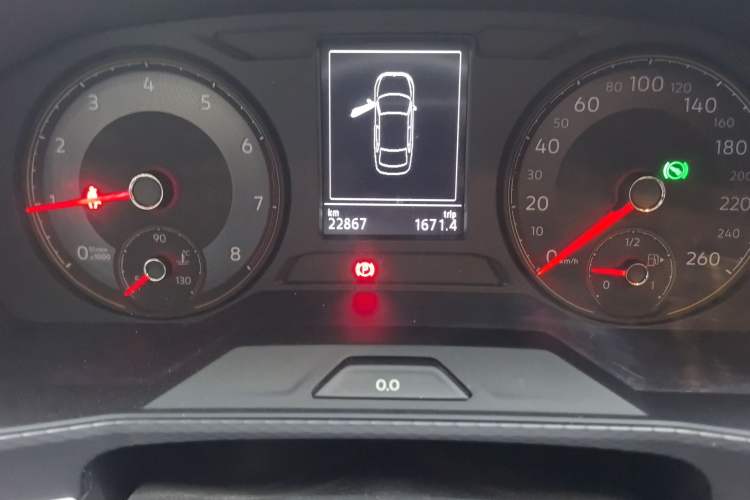 Used Volkswagen Lavida 2019 1.5L Automatic Fashion Edition China VI
