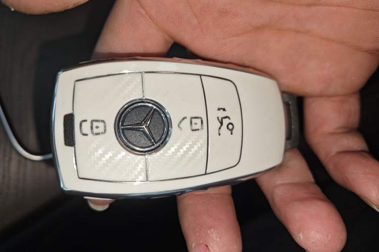 Used Mercedes-Benz GLC 2020 GLC 300 L 4MATIC Dynamic Edition
