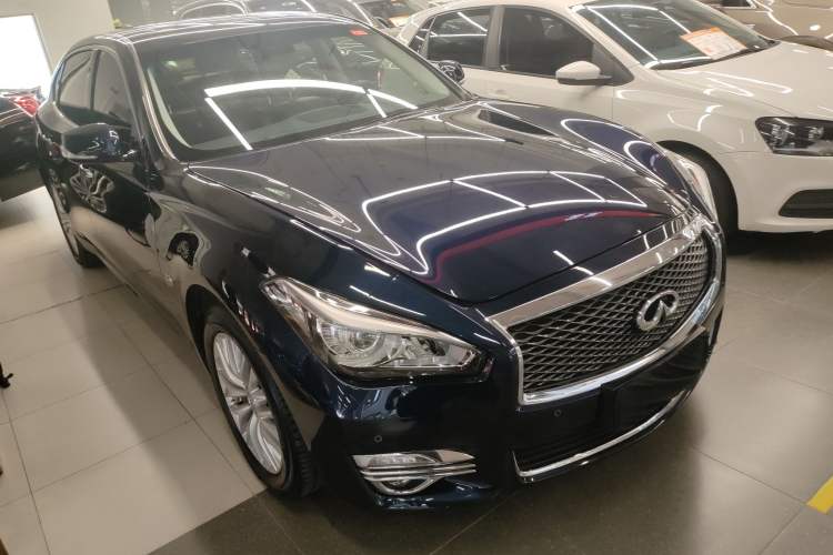 Used Infiniti Q70 2019 Q70L 2.0T Enjoyment Edition
