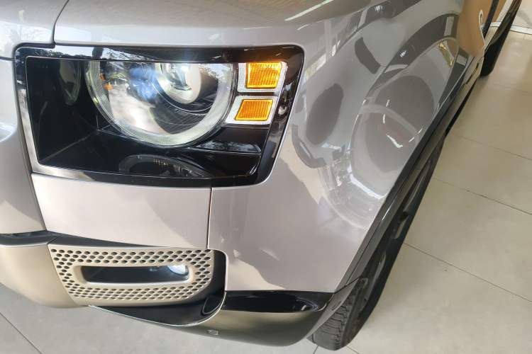 Used Land Rover Defender 2022 110 P400 X-DYNAMIC HSE
