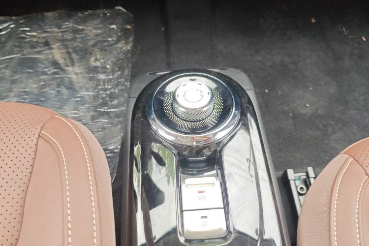 Used Wuling Bingo 2024 410 km Lingxi Deluxe Edition
