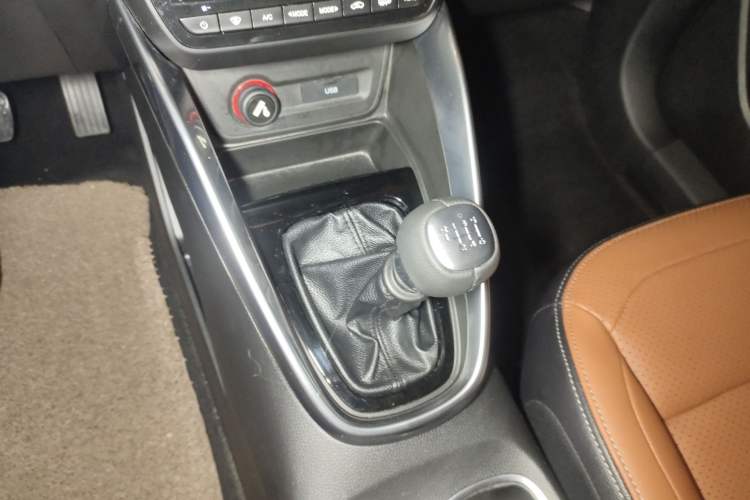 Used Baojun 510 2017 1.5L Manual Luxury Model
