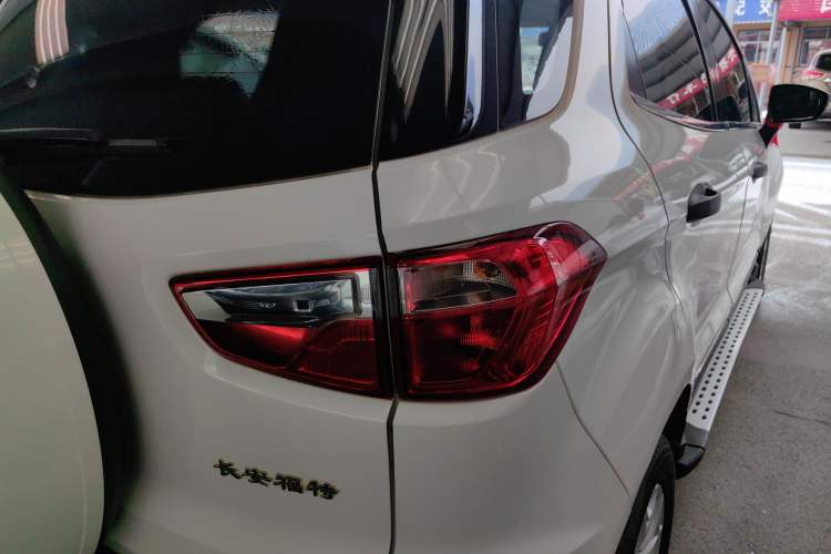 Used Ford EcoSport 2013 1.5L Manual Comfort Model
