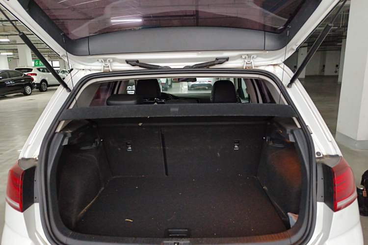 Used Volkswagen Golf 2019 280TSI DSG Comfort Version China VI Standard
