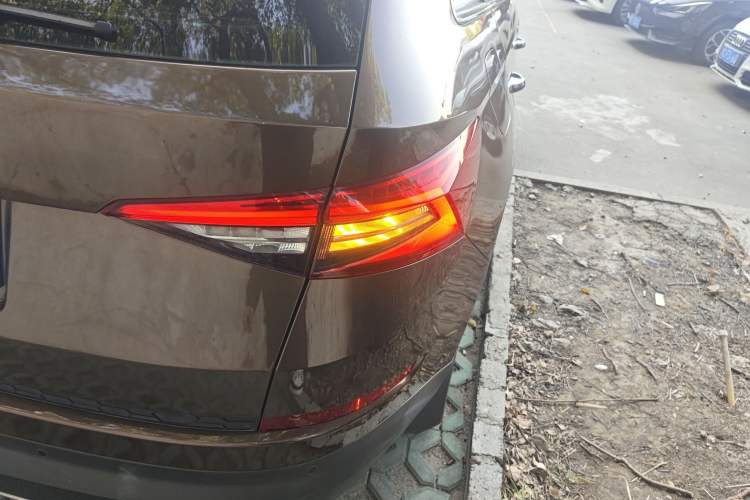 Used Skoda Kodiaq 2019 TSI330 5-Seat Two-Wheel Drive Luxury Enjoyment Edition China V Standard
