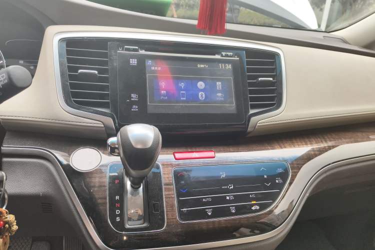 Used Honda Odyssey 2015 2.4L Comfort Edition