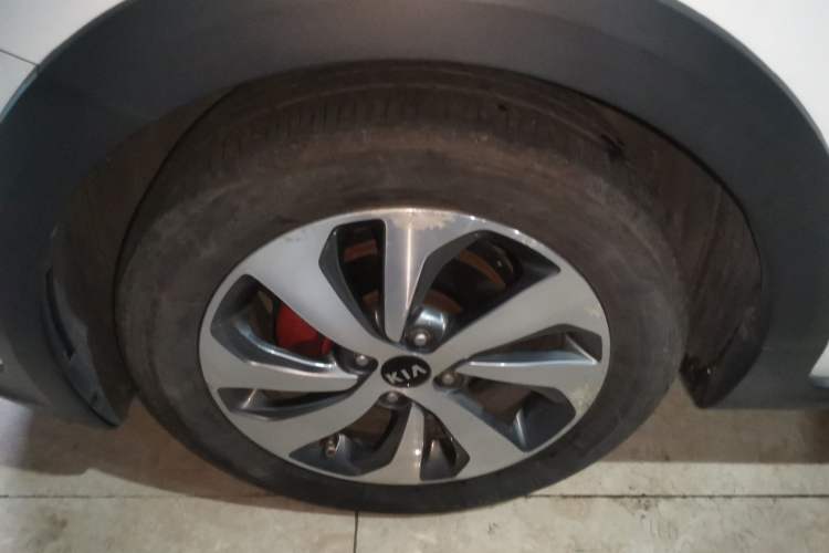 Used Kia KX Cross 2017 1.4L AT GLS