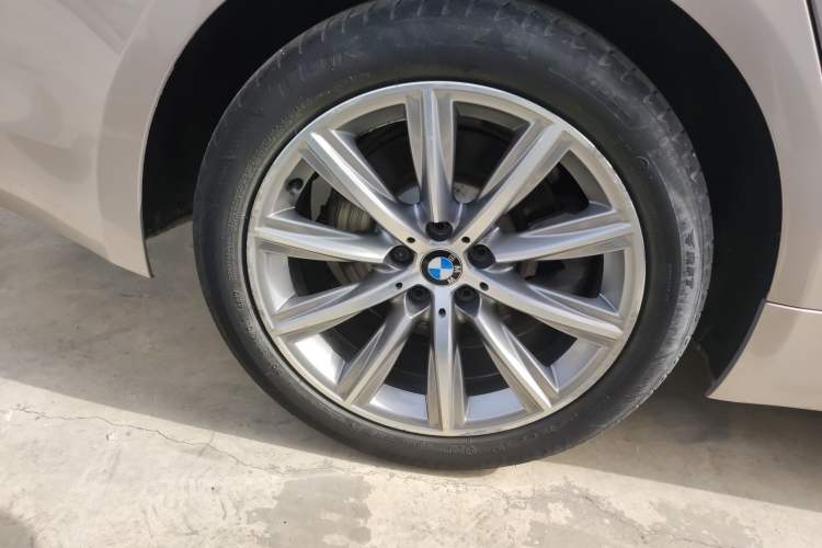Used BMW 5 Series 2018 528Li Launch Special Edition
