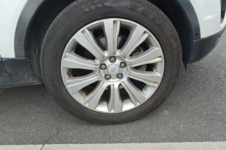 Used Land Rover Range Rover Evoque 2018 240 PS SE Smart Brilliance Edition