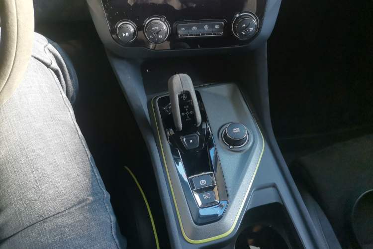 Used Lynk & Co 03 2021 03+ 2.0TD Automatic Wind-Chasing Edition
