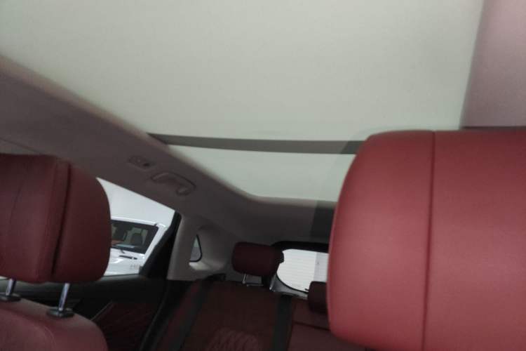 Used Hongqi HS5 2023 2.0T Qixiang Pro Edition
