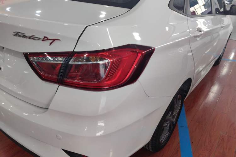 Used Changan Eado DT 2019 1.6L Manual Comfort Model China VI Standard
