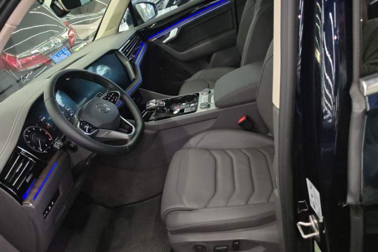 Used Volkswagen Touareg 2022 3.0 TSI Prestige Edition Classic Sport Package