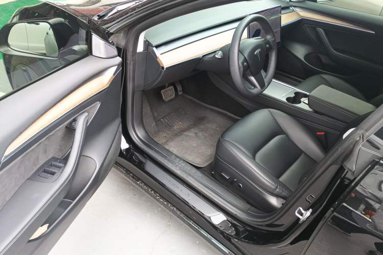 Used Tesla Model 3 2021 Standard Range Rear-Drive Upgraded Version
