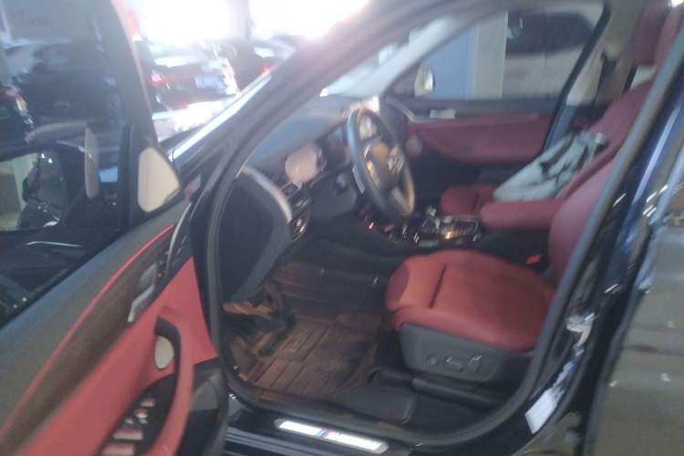 Used BMW X3 2023 Restyled xDrive30i Leading Edition M Night Sky Package
