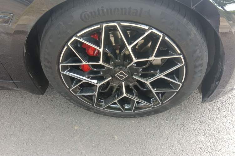 Used Zeekr 001 2025 YOU Edition 100 kWh All-Wheel Drive