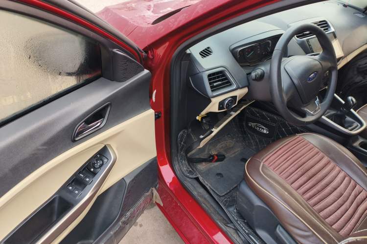 Used Ford Escort 2017 Revised Version 1.5L Manual Comfort Edition