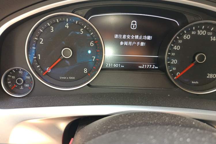 Used Volkswagen Touareg 2011 3.0 TSI Standard Version
