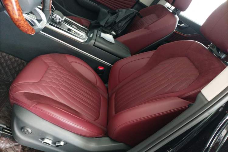 Used Hongqi HS5 2023 2.0T Four-Wheel Drive Flagship Pro Edition
