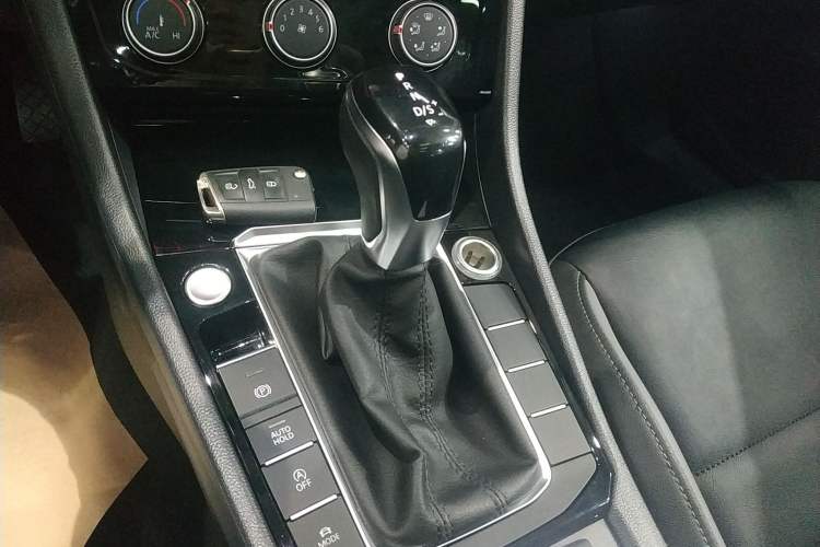 Used Volkswagen Sagitar 2019 280TSI DSG Comfort Version China VI Standard