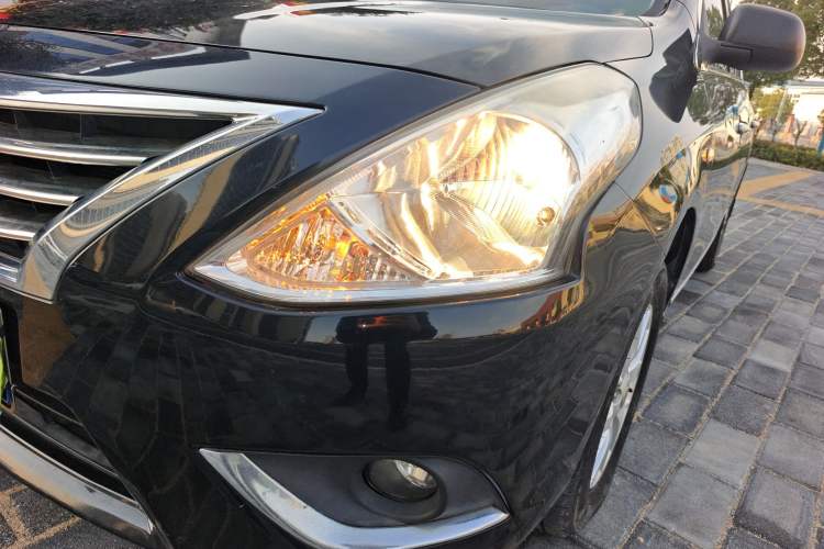 Used Nissan Sunny 2015 1.5XE Manual Comfort Edition
