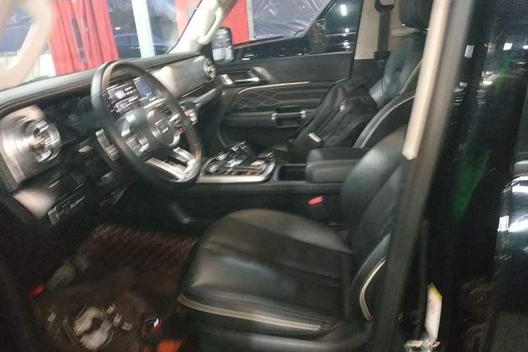 Used Tank 300 2021 City Edition 2.0T—Truly Stylish