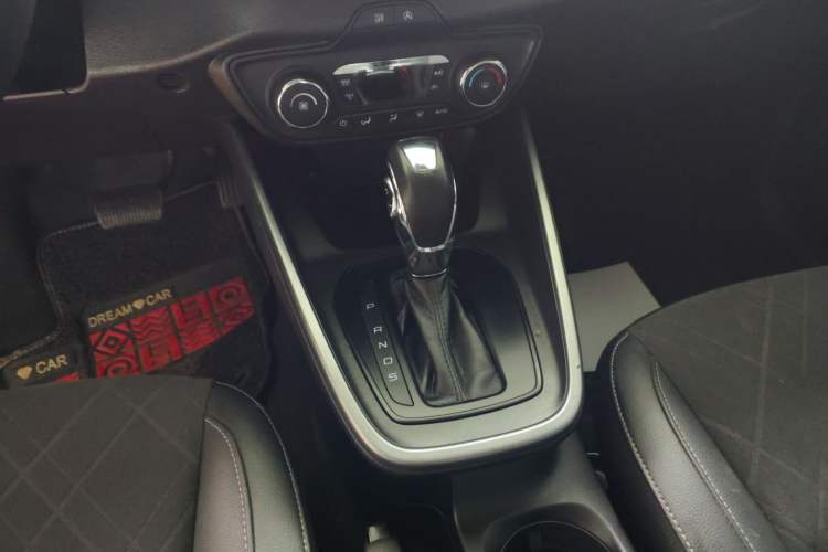 Used Ford Escort 2019 Revised Version 1.5L Automatic Enjoyment Type China VI Standard