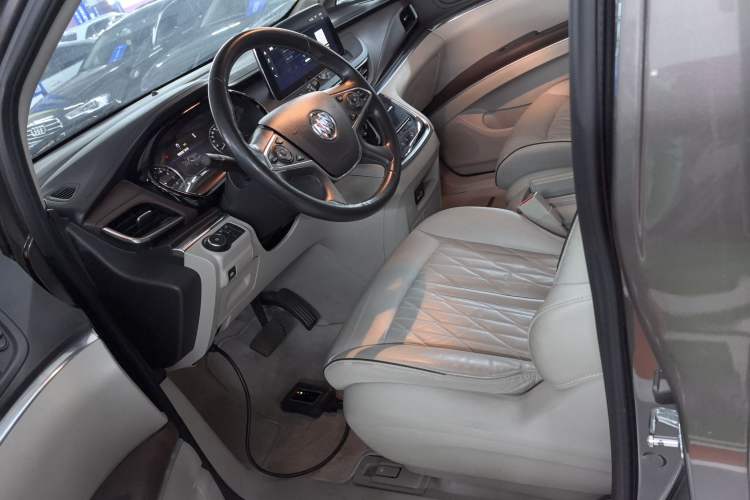 Used Buick GL8 2022 Land Business Class 652T Luxury Model