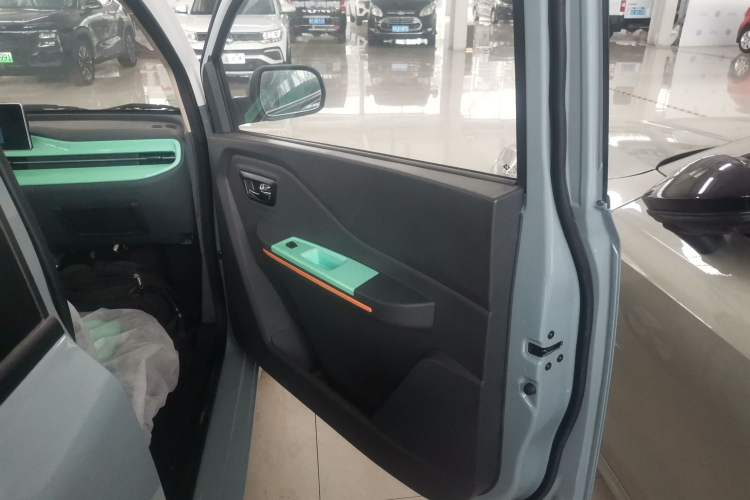 Used  Yuanbao 2023 Prestige Edition