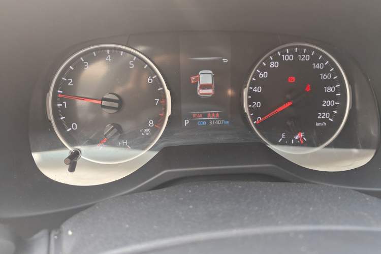 Used Toyota Wildlander 2022 Updated Version 2.0L CVT Two-Wheel Drive Leading Edition
