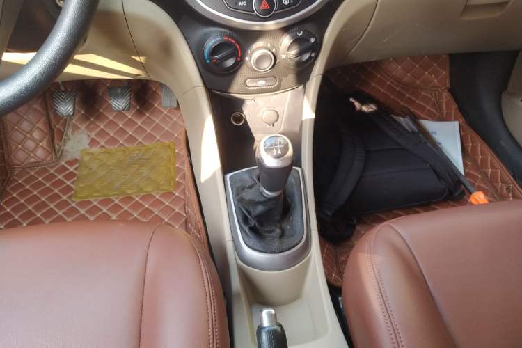 Used Hyundai Verna 2014 1.4L Manual Fashion GS Model