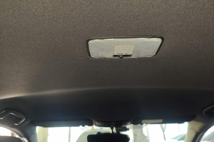 Used Toyota Levin 2019 185T CVT Entry-Level Version China VI Standard
