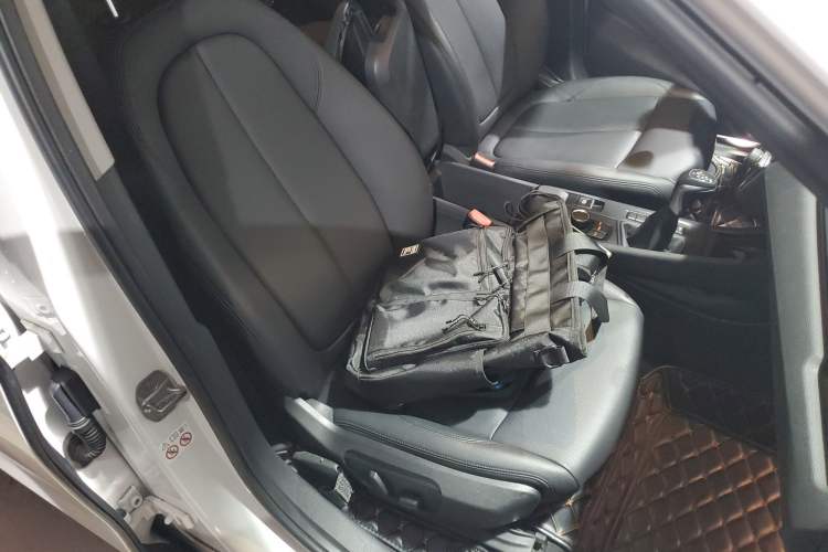 Used BMW X1 2019 sDrive20Li Leading Model
