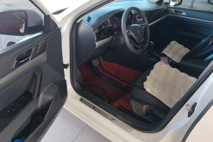 Used Volkswagen Lavida 2021 1.5L Automatic Comfort Edition
