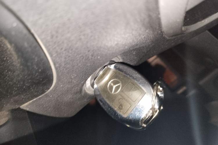 Used Mercedes-Benz Vito 2016 2.0T Business Edition
