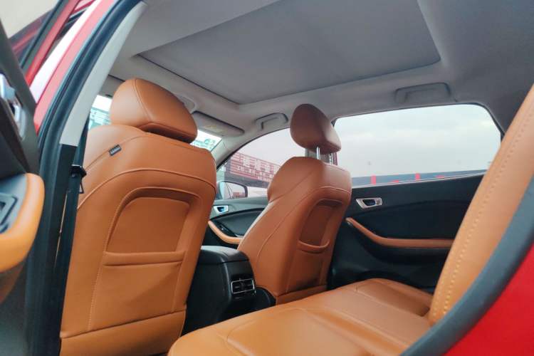 Used Chery Tiggo 7 2016 2.0L CVT YAOZHEN Edition
