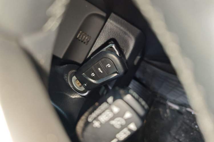 Used Toyota Reiz 2013 2.5V Shangrui Edition
