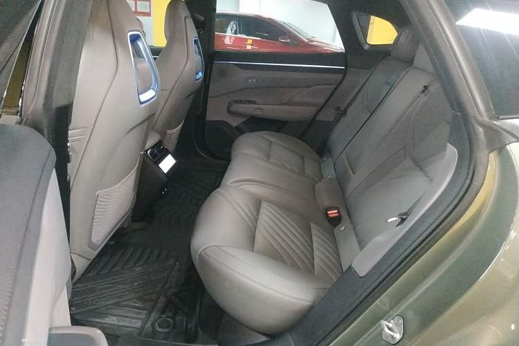 Used Zeekr 001 2024 WE Edition 95 kWh All-Wheel Drive
